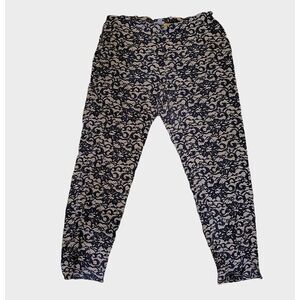 J.jill Paisley Print Pixi Pants Casual Comfort wear Women’s size Petite M